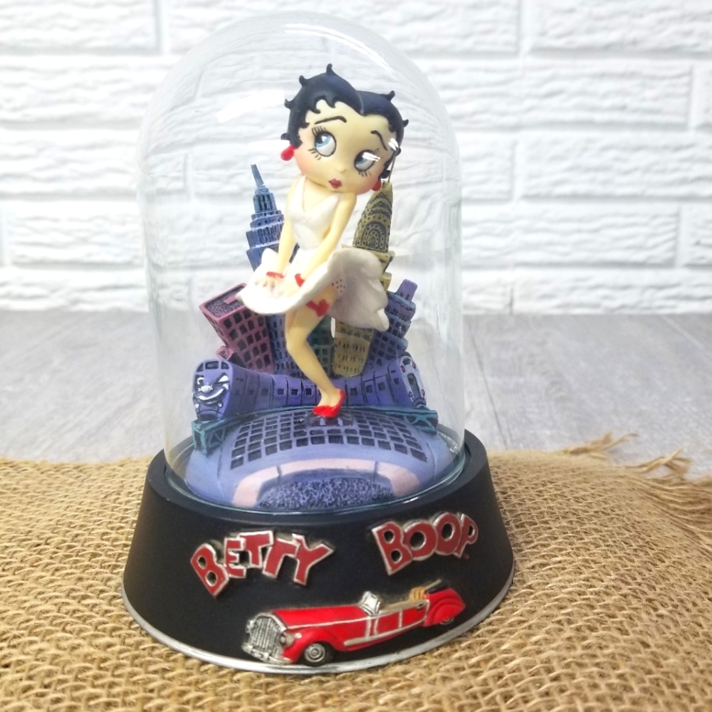 Betty Boop "Cool Breeze" Limited Edition Sculpture